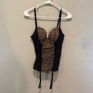 Fredrick’s of Hollywood Leopard Print Bustier corset with Black Lace S